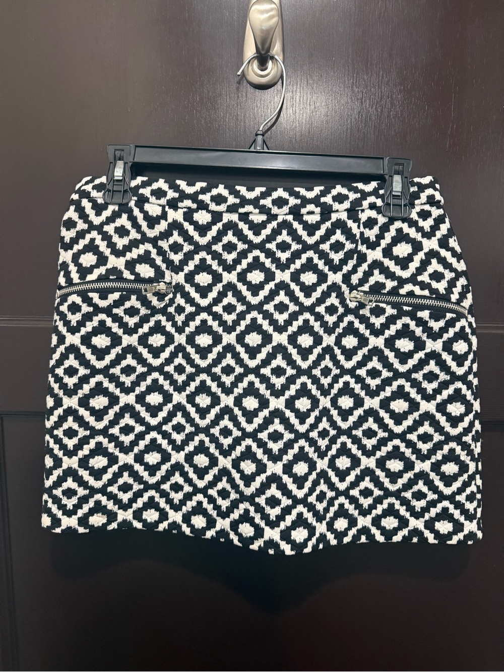 Aqua Black and White Diamond-Pattern Mini Skirt with Zip Pockets
